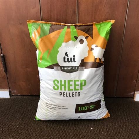 Sheep Pellets - 8kg — Complete Landscape Supplies