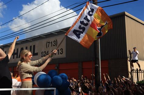 Moments from Houston Astros' World Series parade