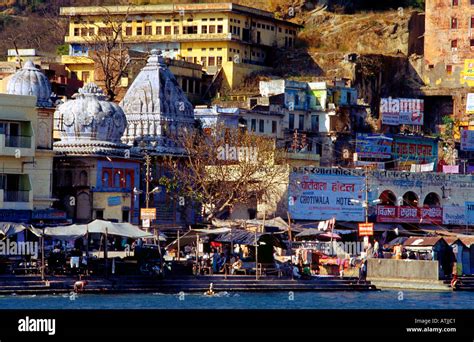 Hardwar India Holy Hindu Town Temples And The Ganges Stock Photo - Alamy