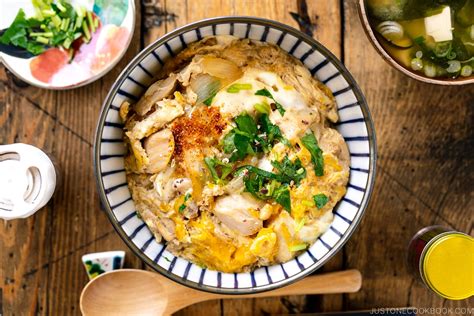 Top 2 Oyakodon Recipes