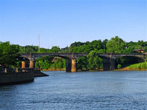 23: ..Dillingham Street bridge, the oldest of the 4 bridges... - ericdege