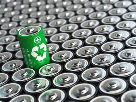 The first lithium-ion battery recycling project in Quebec receives $3.8 million in funding from ...