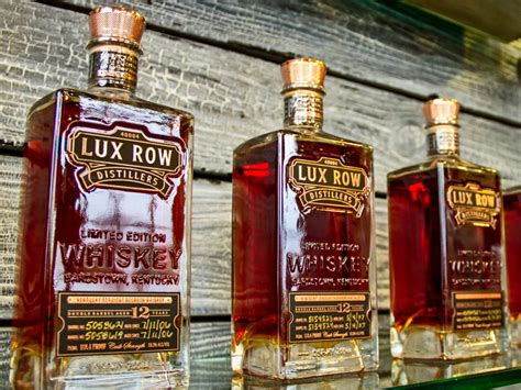 The Difference Between Single and Double-Barrel Whiskey - Lux Row ...