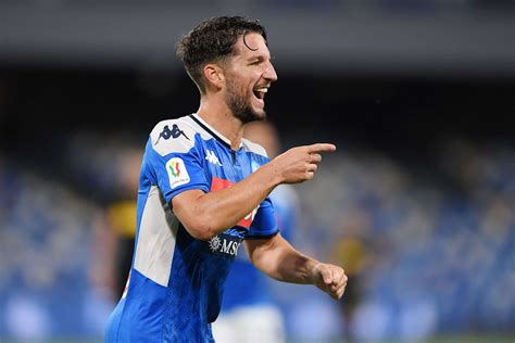 Dries Mertens ready to take a pay cut to stay at Napoli - Get Italian Football News