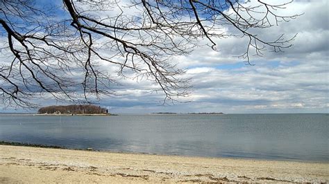 15 Best Beaches In Connecticut Where You Can Relax By The Sea: TripHobo