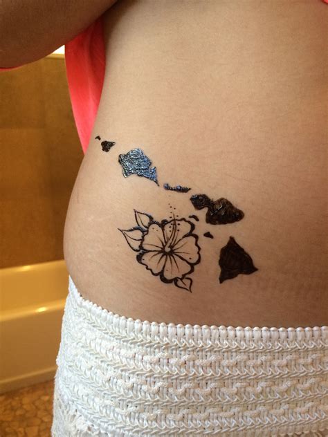 Henna tattoo of the Hawaiian Islands and a hibiscus flower | Hawaii ...