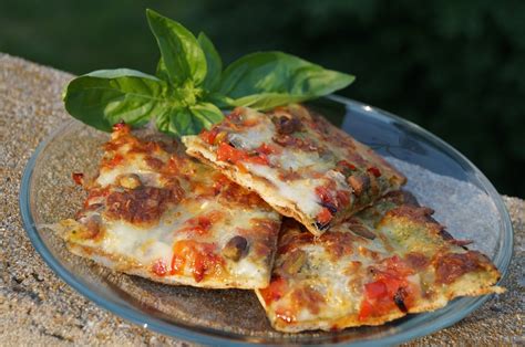 In the Kitchen with Jenny: Rosso Verde Pizza