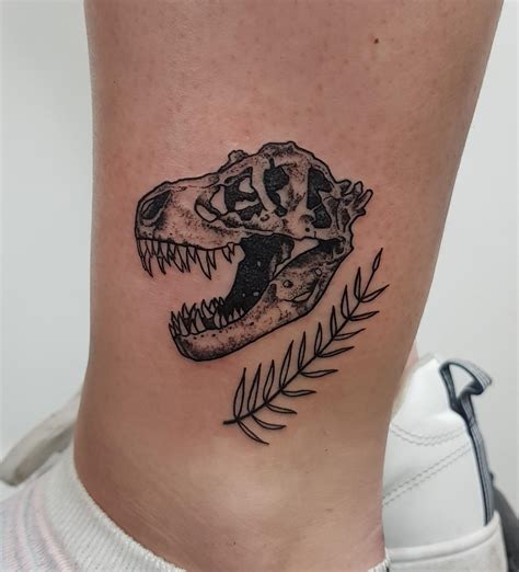 My first tattoo! T-Rex skull by Luke Oliver @ Alchemy Tattoo, Hawthorn, Melbourne : r/tattoos