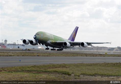 Airplane Art Extra: Thai Airways International Airbus A380 - Economy ...