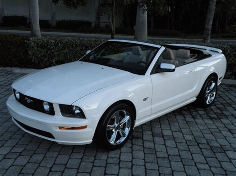 White Ford Mustang GT Convertible 412 | Mustang convertible, Sports ...