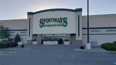 Sportsman’s Warehouse to expand | Retail & Leisure International