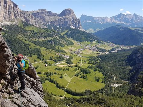 Guided Tridentina via ferrata in Corvara. 1-day trip. Certified leader