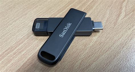 SanDisk iXpand Flash Drive Luxe 256GB Review - Roundtable Co-Op