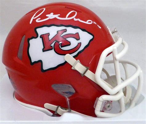 Amazon.com: Patrick Mahomes Autographed Mini Helmet - II Speed Beckett ...