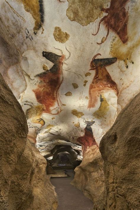 New Photographs of Lascaux IV Caves Museum in France Co-Designed by ...