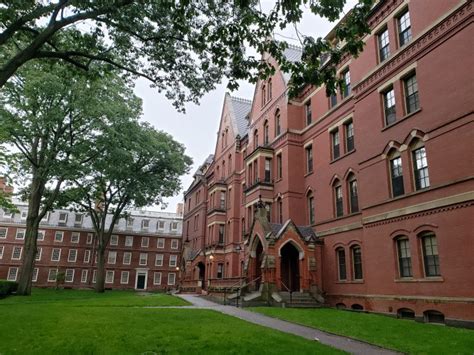 Take A Harvard Campus Tour on Your Visit to Boston - Forever Lost In Travel