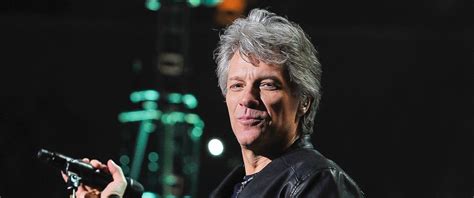 Jon Bon Jovi announces contest to crash a college graduation - ABC News