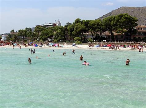 Playa de Alcudia, the most extensive beach in Mallorca