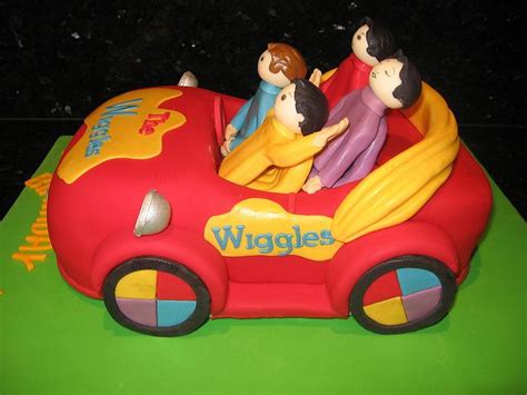 WIGGLES BIG RED CAR CAKE | Car cake, Wiggles party, Wiggles cake