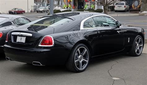 Datei:2014 Rolls-Royce Wraith, diamond black rR.jpg – Wikipedia