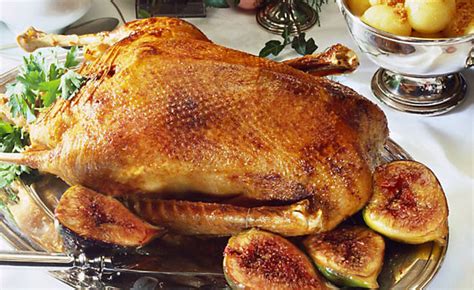 This is Why You Should be Cooking Goose for Christmas – Center of the ...