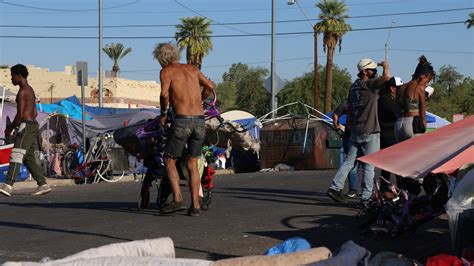 Phoenix successfully clears its largest homeless encampment, shifts ...