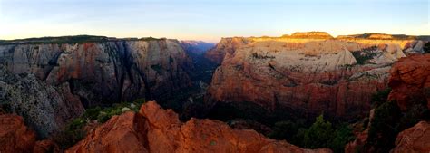 Sunrise in Zion National Park [OC] [5931x2121] : r/EarthPorn