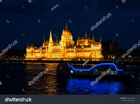 Hungarian Parliament Building Night Stock Photo (Edit Now) 1169763967