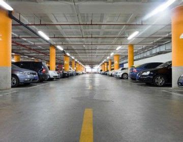 Освещение парковок ООО «РБ Системы Сервиса | Parking garage, Parking ...