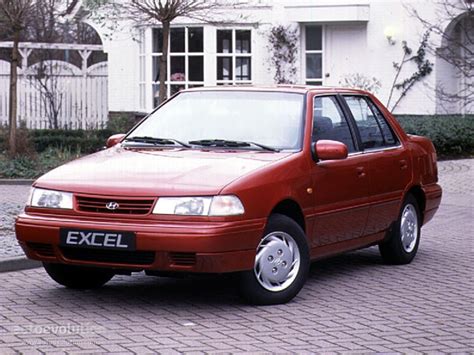 HYUNDAI Excel 4 Doors Specs & Photos - 1989, 1990, 1991, 1992, 1993 ...