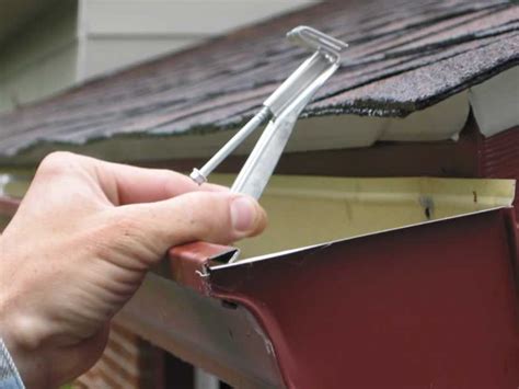 Different Types of Gutter Hangers for You to Choose From