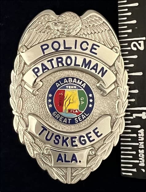 Collectors-Badges Auctions - Tuskegee Alabama Police Patrolman badge