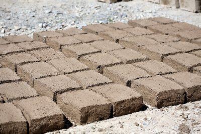 Mud bricks - Stock Image - T807/0116 - Science Photo Library