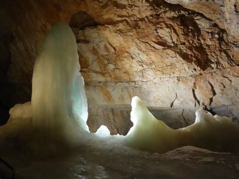 Dachstein Giant Ice Caves | Ice cave, Trip advisor, Upper austria