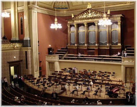 Rudolfinum – Prague Guide