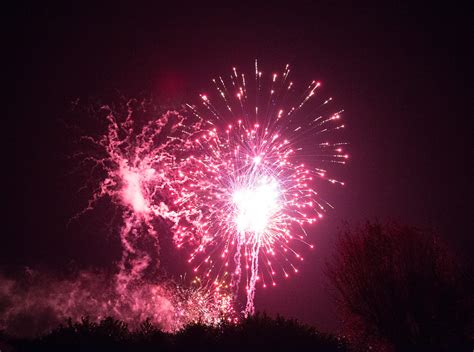 Fireworks | Taken from the back garden. Display from the Cle… | Flickr