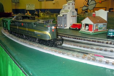 GG1 in O gauge: The ModelRails Model Railroad and Toy Train Photo Archive