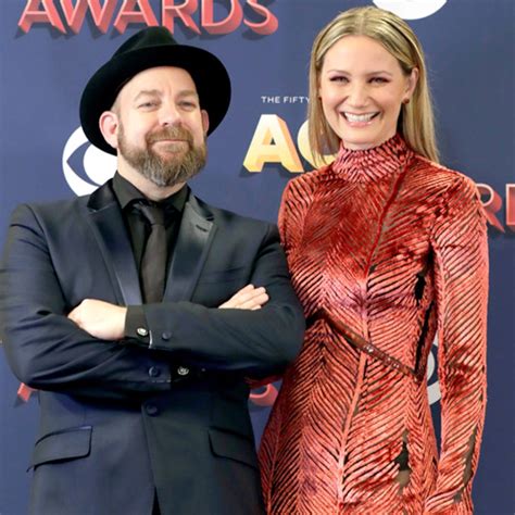 Inside Sugarland's Highly Anticipated Reunion 5 Years in the Making