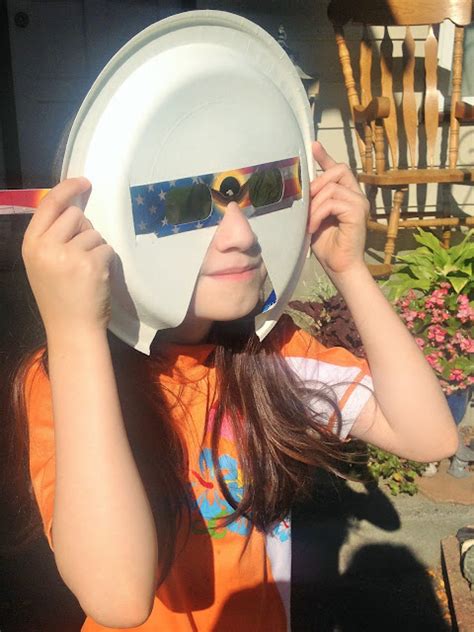 Classical Homemaking: Worry-Less Eclipse Glasses for Kids Using a Paper Plate