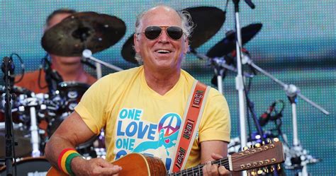 Jimmy Buffett Is Opening 'Margaritaville' Retirement Communities Across ...