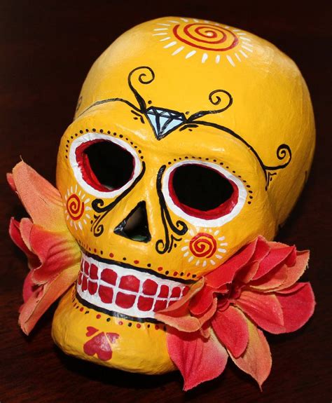 Sugar Skull Makeup, Sugar Skulls, Mexican Celebrations, Folklore Art, Pottery Lessons, Mexican ...