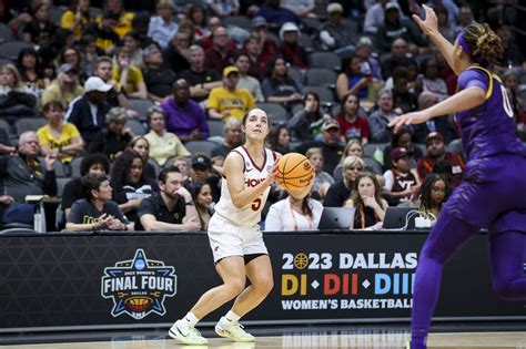 Virginia Tech Women's Basketball Team Joins in on Weather Delay Fun at ...