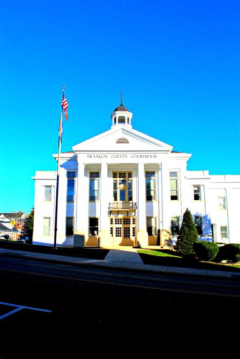 Around Roanoke, VA (A Daily Photo Blog): Franklin County Courthouse