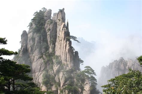 50 Stunning Photos of Huangshan in Anhui China | BOOMSbeat