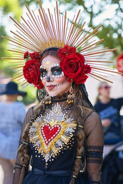 ¡Gran pasarela de catrinas contemporáneas y diosas prehispánicas ...