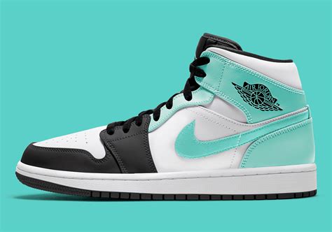 Air Jordan 1 Mid Island Green Igloo 554724-132 | SneakerNews.com