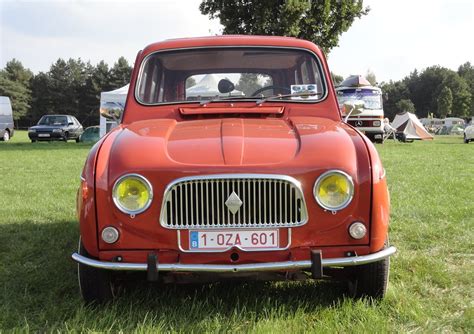 Renault 4 L 1961/62 | Renaultoloog classic car meeting in Ve… | Flickr