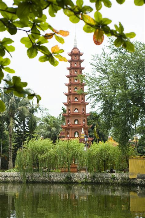 Tran Quoc Pagoda | , Vietnam | Sights - Lonely Planet