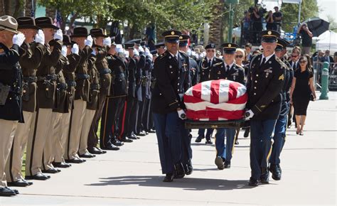 John McCain Funeral: Who's Invited and Not Invited to Senator's Memorial Services - Newsweek