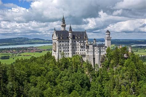 Neuschwanstein Castle Day Tour from Munich 2024